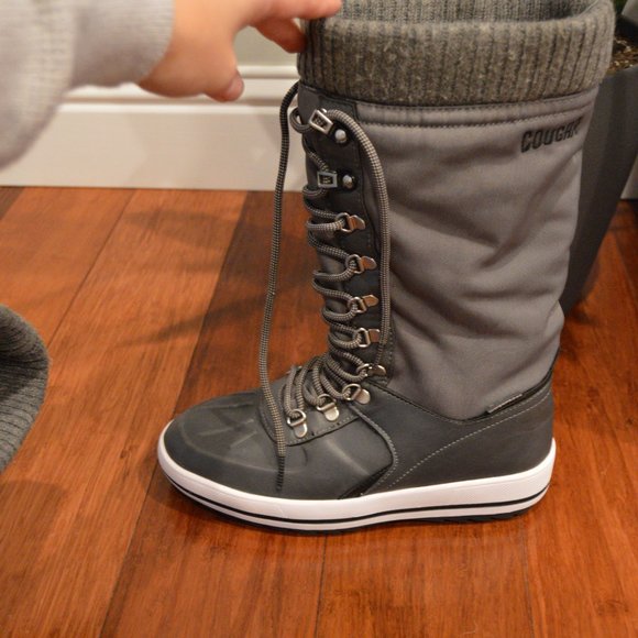 REDUCED!! ⬇️ Cougar Tall Grey Lace Up Snow Boots Size 7 | Size 7 - Picture 6 of 13